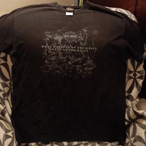 Mens XL Harley-Davidson black Tshirt